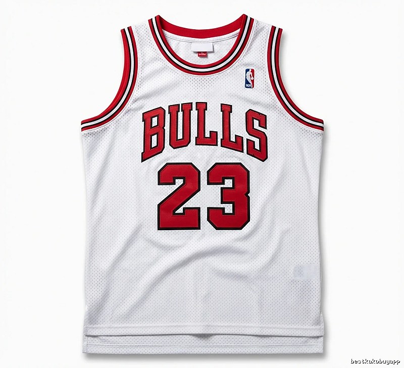 Michael Jordan retro white jersey