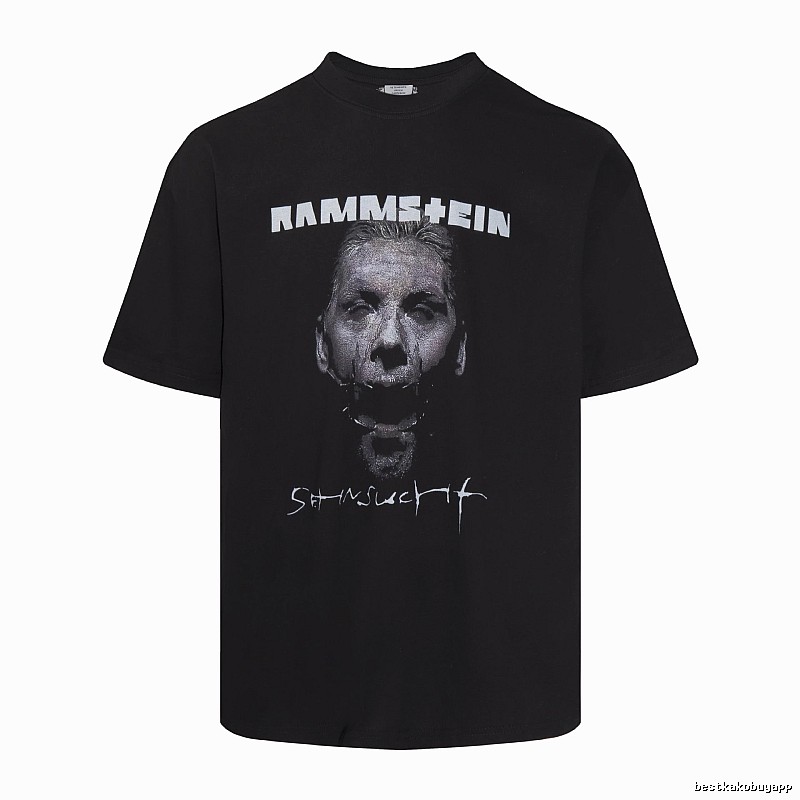 Streetwear Statement graphic T-shirt Black Colorful Lucky with Logo Accent