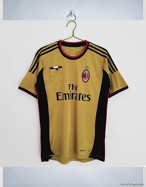 AC Milan Travel Retro soccer jersey Red Black Striped with Soft Visual Tone