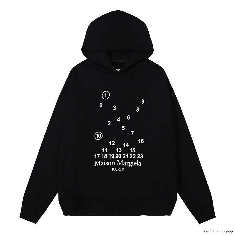 Balenciaga Relaxed Logo hoodie Black Pullover Small with Designer-Inspired Detail