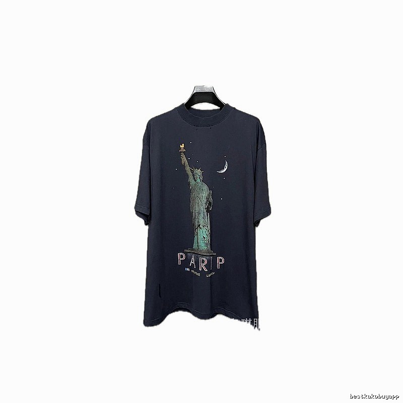 Balenciaga Statue of Liberty Style T-shirt