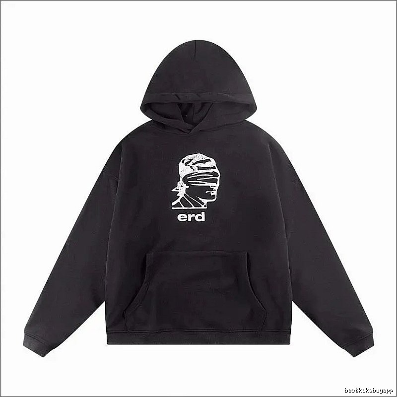 Daily Sweatshirt Rotation Graphic Zip Hoodie Training Look