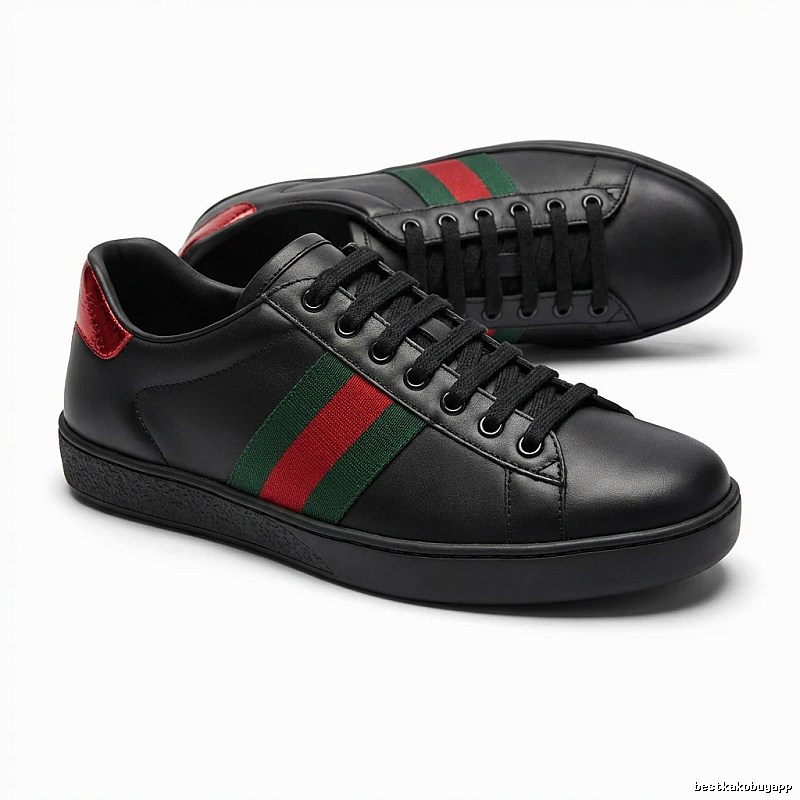 Gucci casual style black, red and green sports shoes