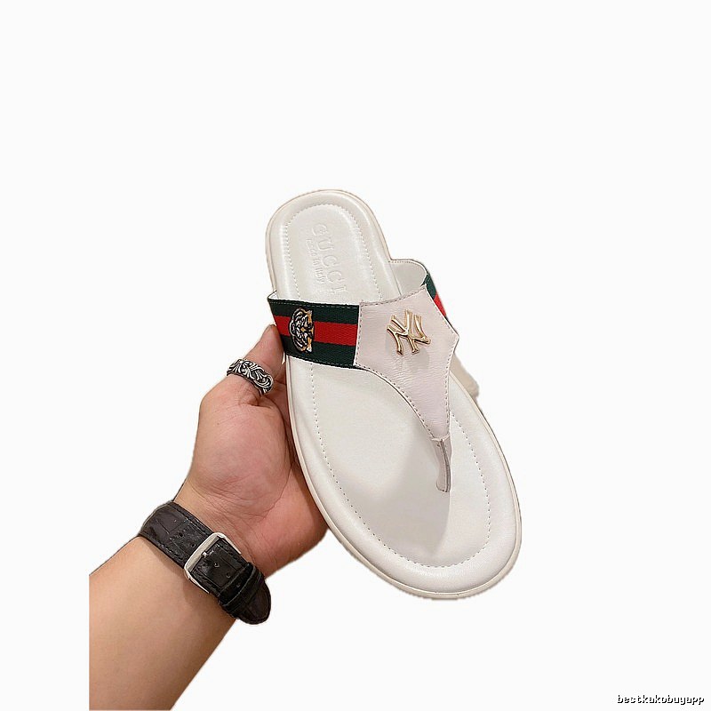 Gucci Co-branded Striped Streetwear Style White Flip-Flops