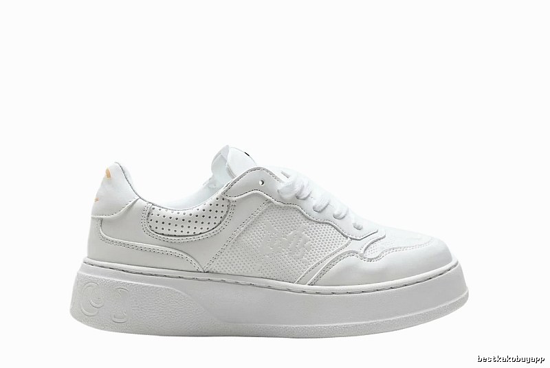 Gucci retro-style white canvas shoes
