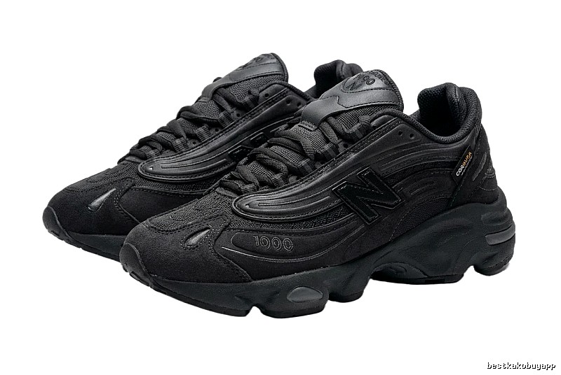 New Balance 1906 retro style black shoes