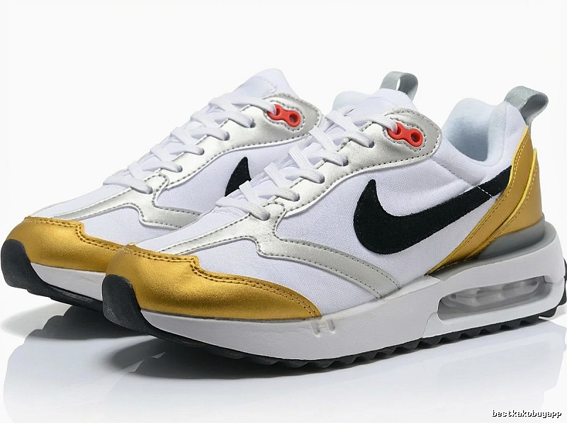 Nike Air Max retro white shoes
