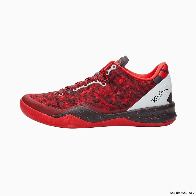 Nike Kobe series retro-style red shoes