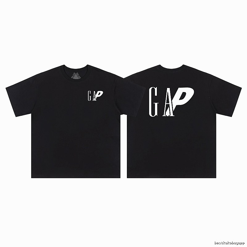 Palace x GAP Street Style Black T-Shirt