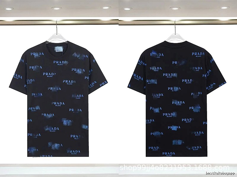 Prada All-over Printed Streetwear Style Black Short-sleeve T-shirt