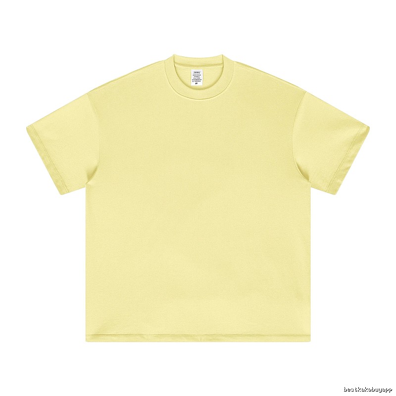 Relaxed Plain white T-shirt Minimal White Short with Designer-Inspired Detail