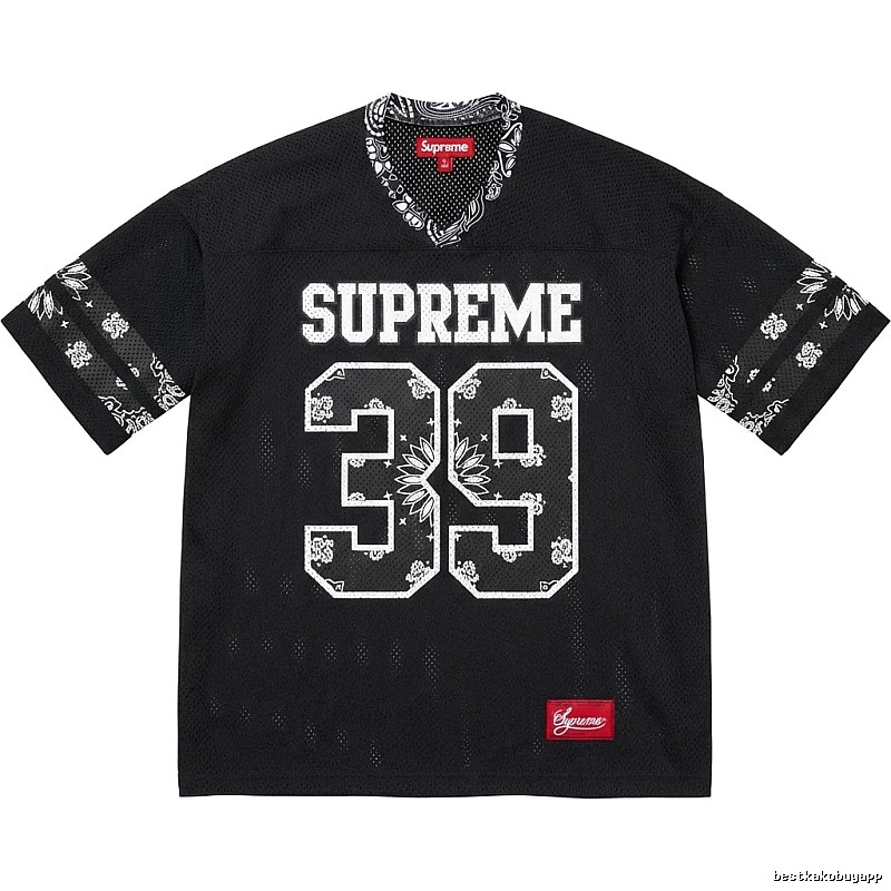 Supreme - printed sporty black T - shirt